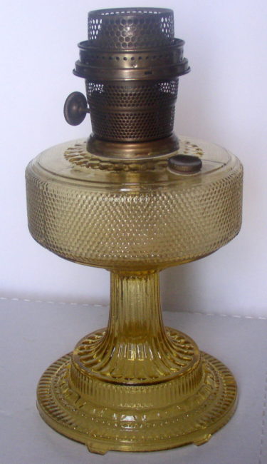 Amber Colonial Lamp 1