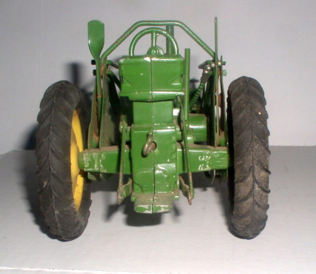 Deere Tractor With Loader 4