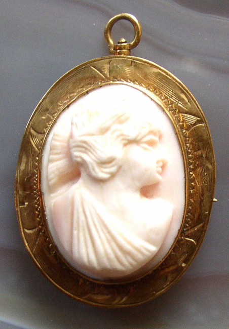 Cameo Brooch 1