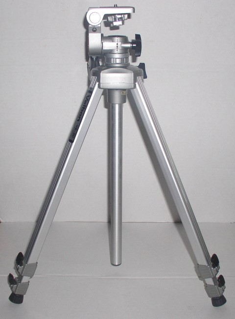 Velbon Tripod 4