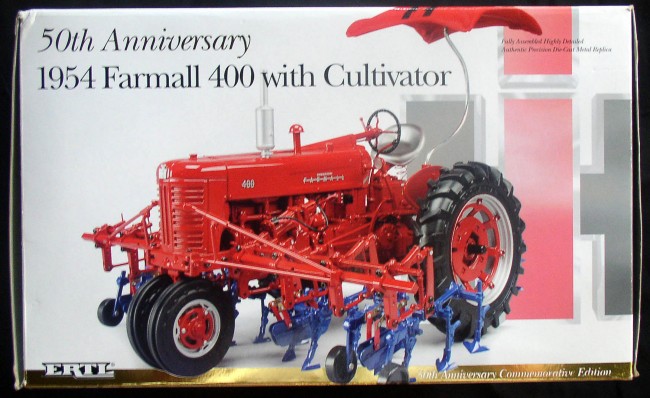 Farmall Cultivator 4