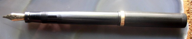 Parker Lucky Curve Pen 2