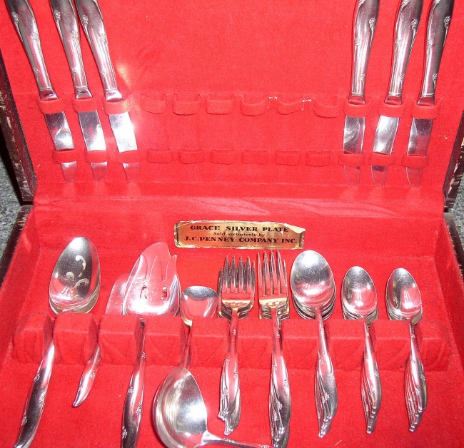 Silver Flower Flatware 1