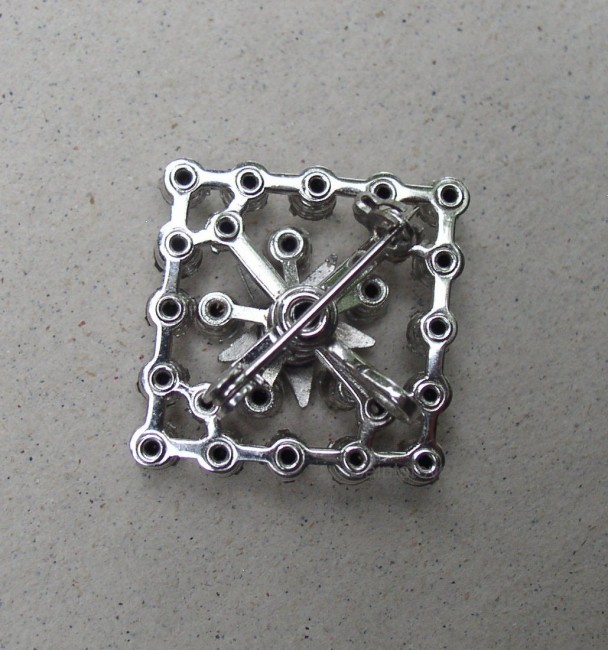 Eastern Star Brooch 3