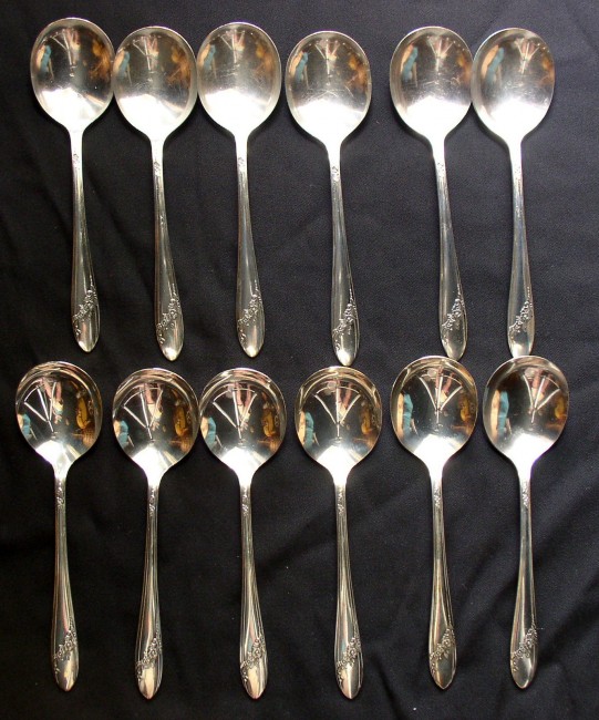 12 Queen Bess Gumbo Spoons