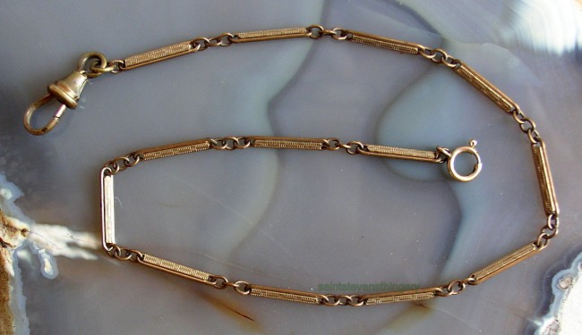 Art Deco Chain 1