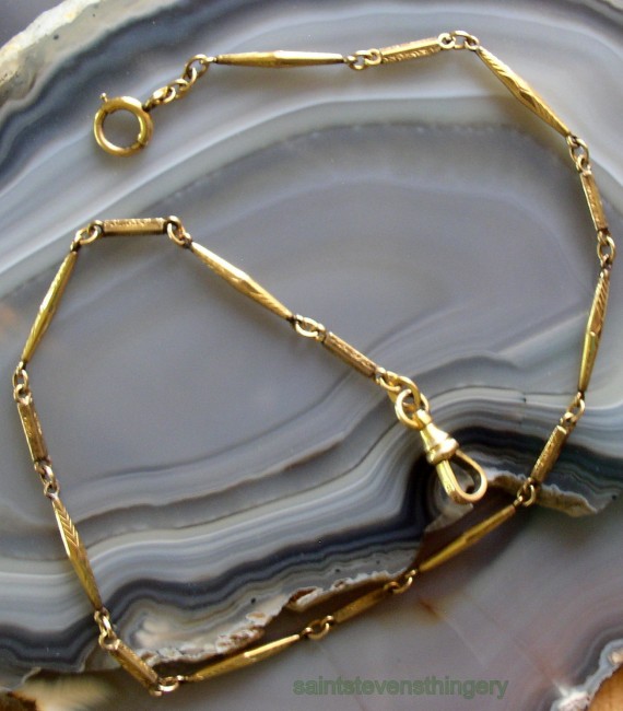 Art Deco Chain 4