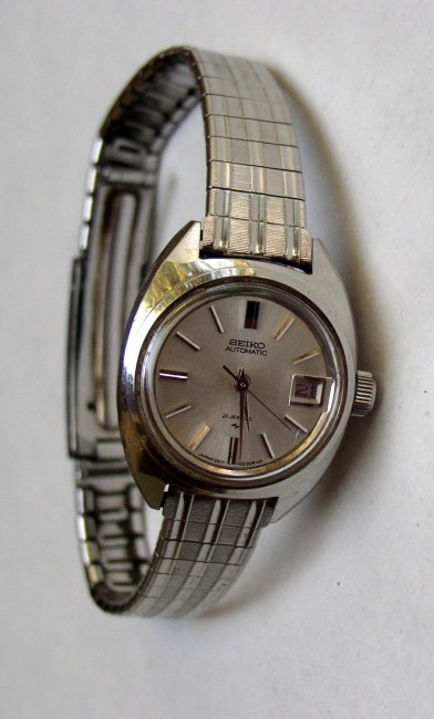 Seiko Ladies Watch 1