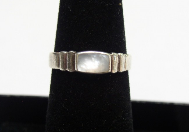 Sterling MOP Ring 2