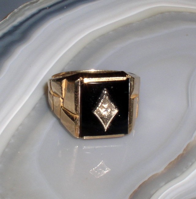 Mens Gold Diamond Ring 5