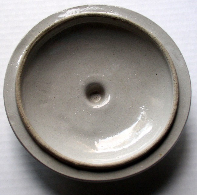 Stoneware Petal Button Lid 2