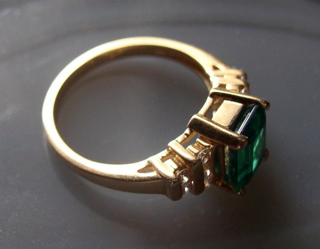 Gold Emerald Solitaire Ring 2