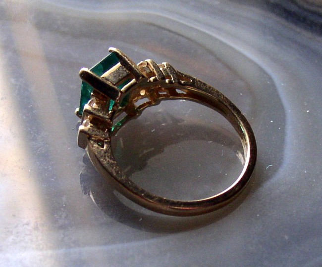 Gold Emerald Solitaire Ring 5