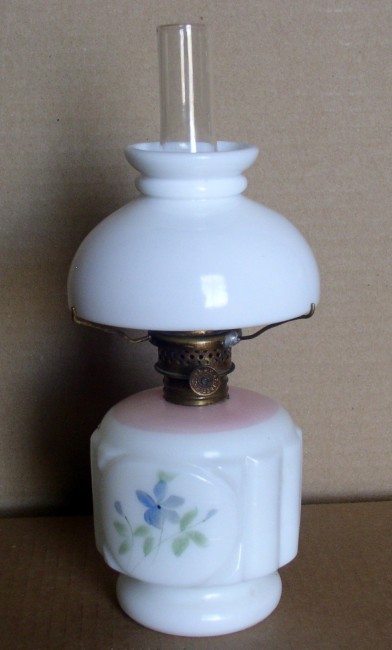 Milk Glass Mini Lamp 1