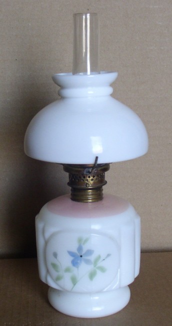 Milk Glass Mini Lamp 3