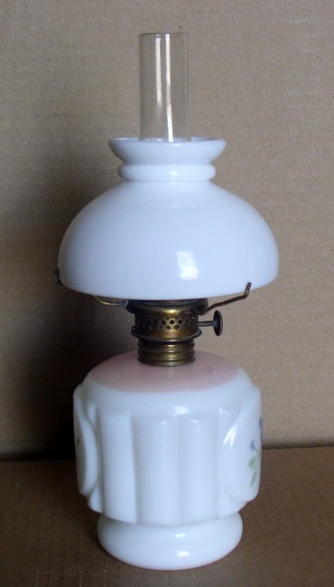 Milk Glass Mini Lamp 4