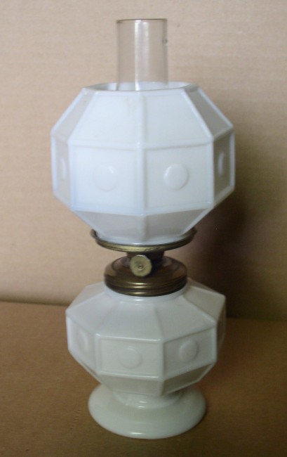 Milk Glass Mini Lamp 1