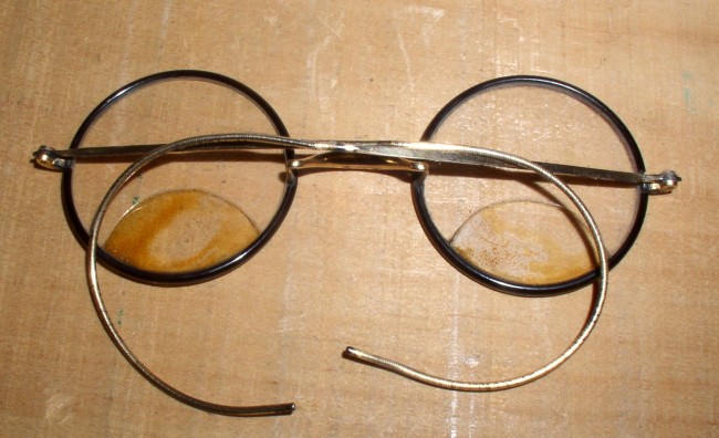 Windsor Style Glasses 2