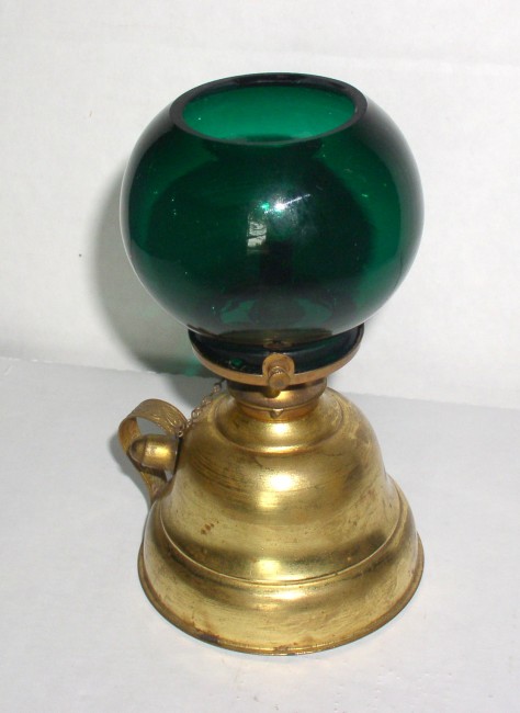 Brass Finger Oil Lamp 2