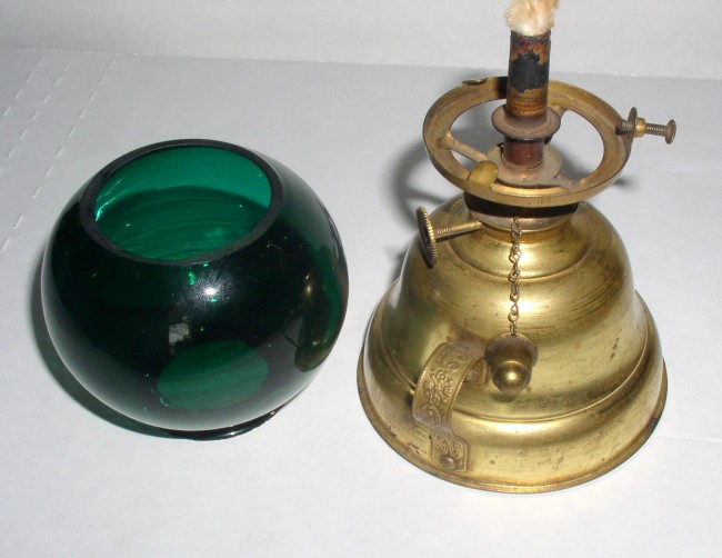 Brass Finger Oil Lamp 3