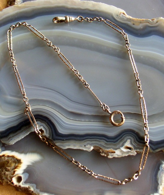 Art Deco Chain 1