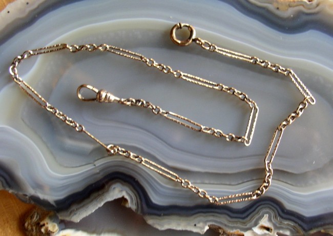 Art Deco Chain 2