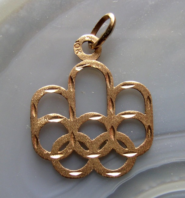 Olympics Pendant 3