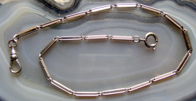 Art Deco Silver Chain 2