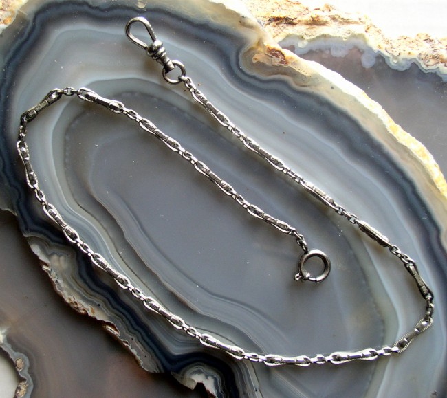 Art Deco White Gold Chain 1