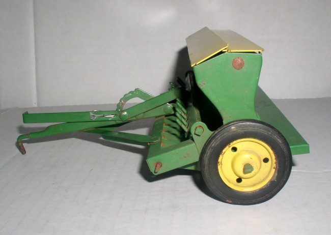 Deere Steel Wheels Seed Drill 1