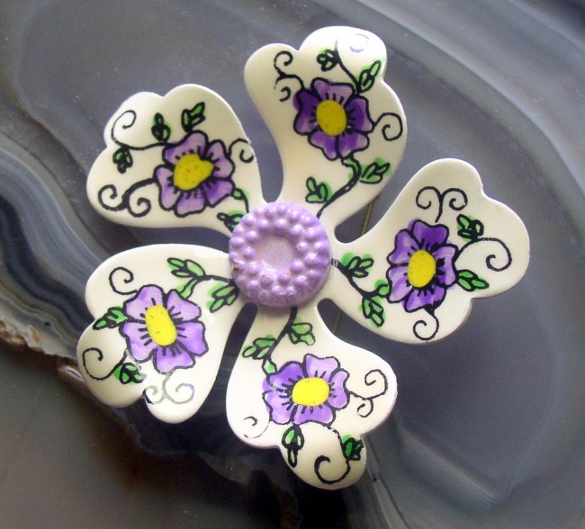 Flower Pin 1