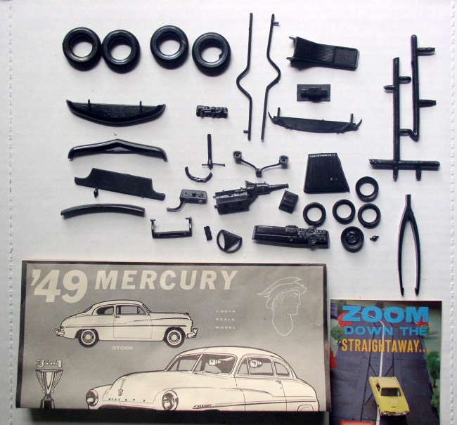AMT 02-349 '49 Mercury Kit 4