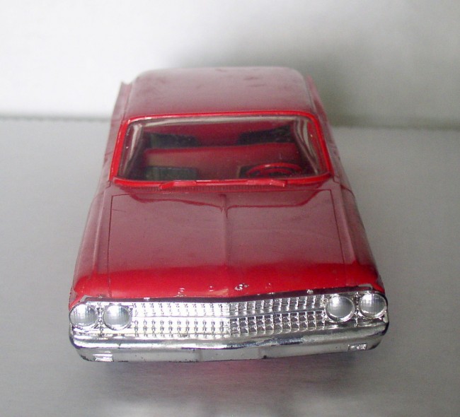 Hubley 1961 Ford Fairlane Friction Promo 3