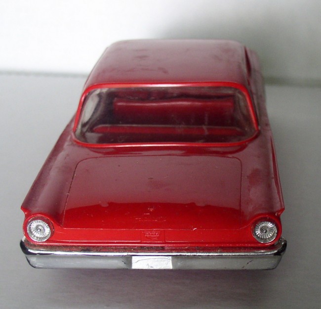 Hubley 1961 Ford Fairlane Friction Promo 4