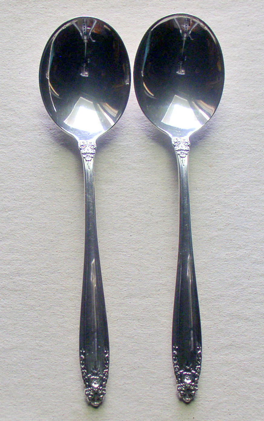 International Silver Co "Prelude" Round Bowl Soup Spoon 