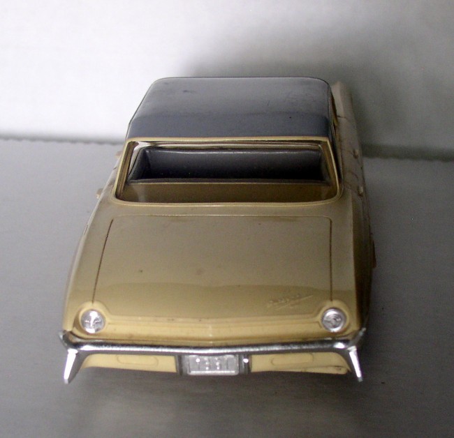 Jo-Han 1961 Oldsmobile Super 88 4