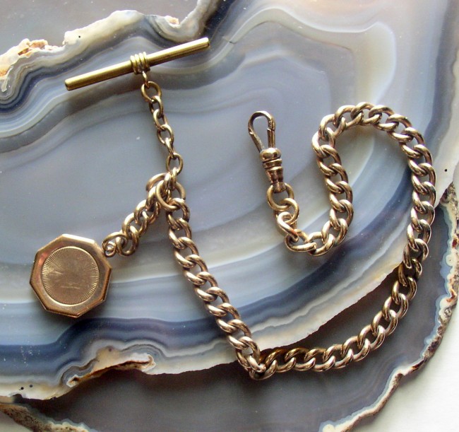 Chain With Photo Locket 1