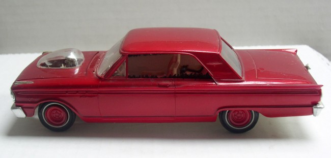 1962 Ford Fairlane Sport Coupe 2