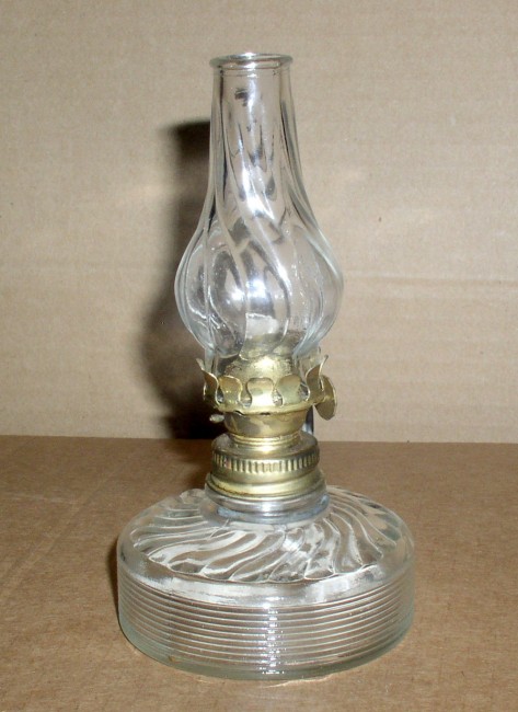 Rib Swirl Mini Oil Lamp 4