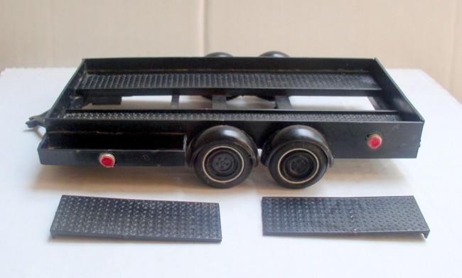 1/25 Dual Axle Trailer 1