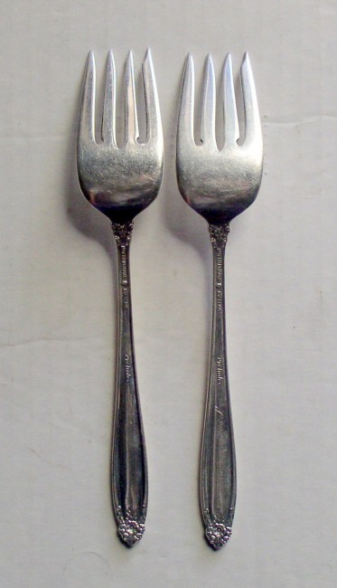 International 1939 PRELUDE pattern salad fork 6 5/8" 2