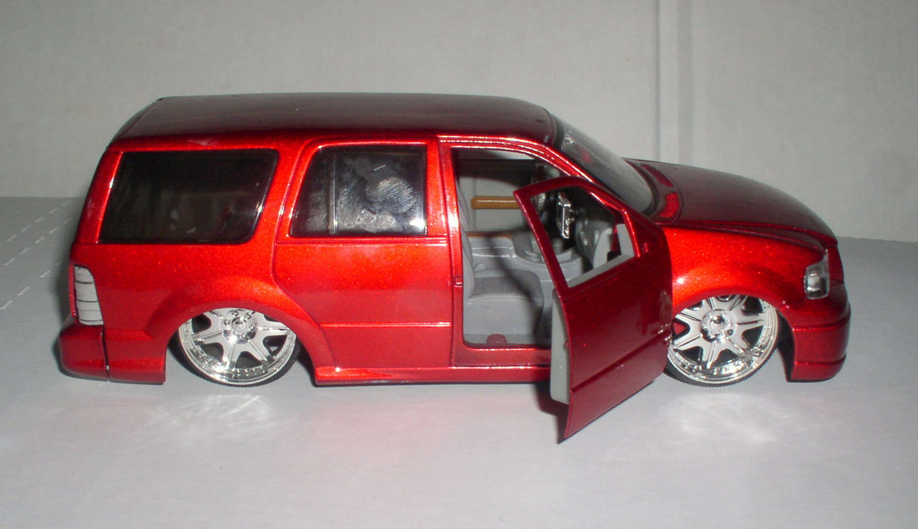 2003 Ford expedition missing #10