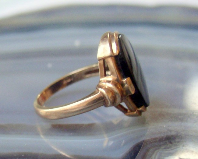 Onyx Ring 4