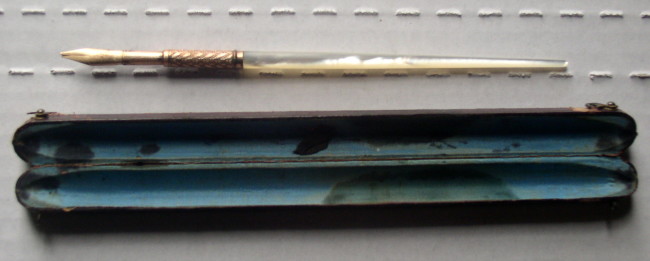 Dip Pen 1