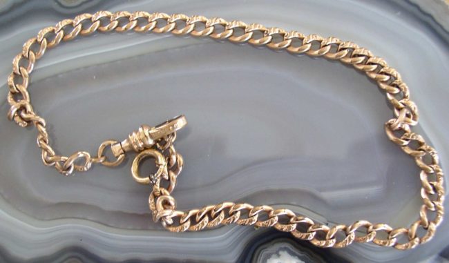Gold Tooled Link Chain 2