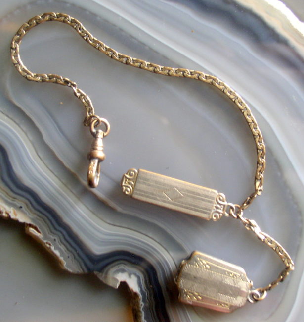 Art Deco Chain With Photo Locket 1