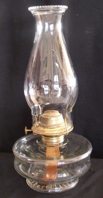 cast iron oil bracket lamp 1