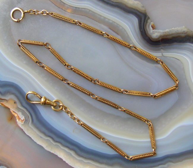 Simmons Art Deco Chain 1