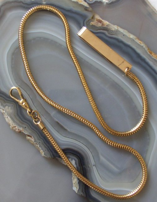 belt loop chain
